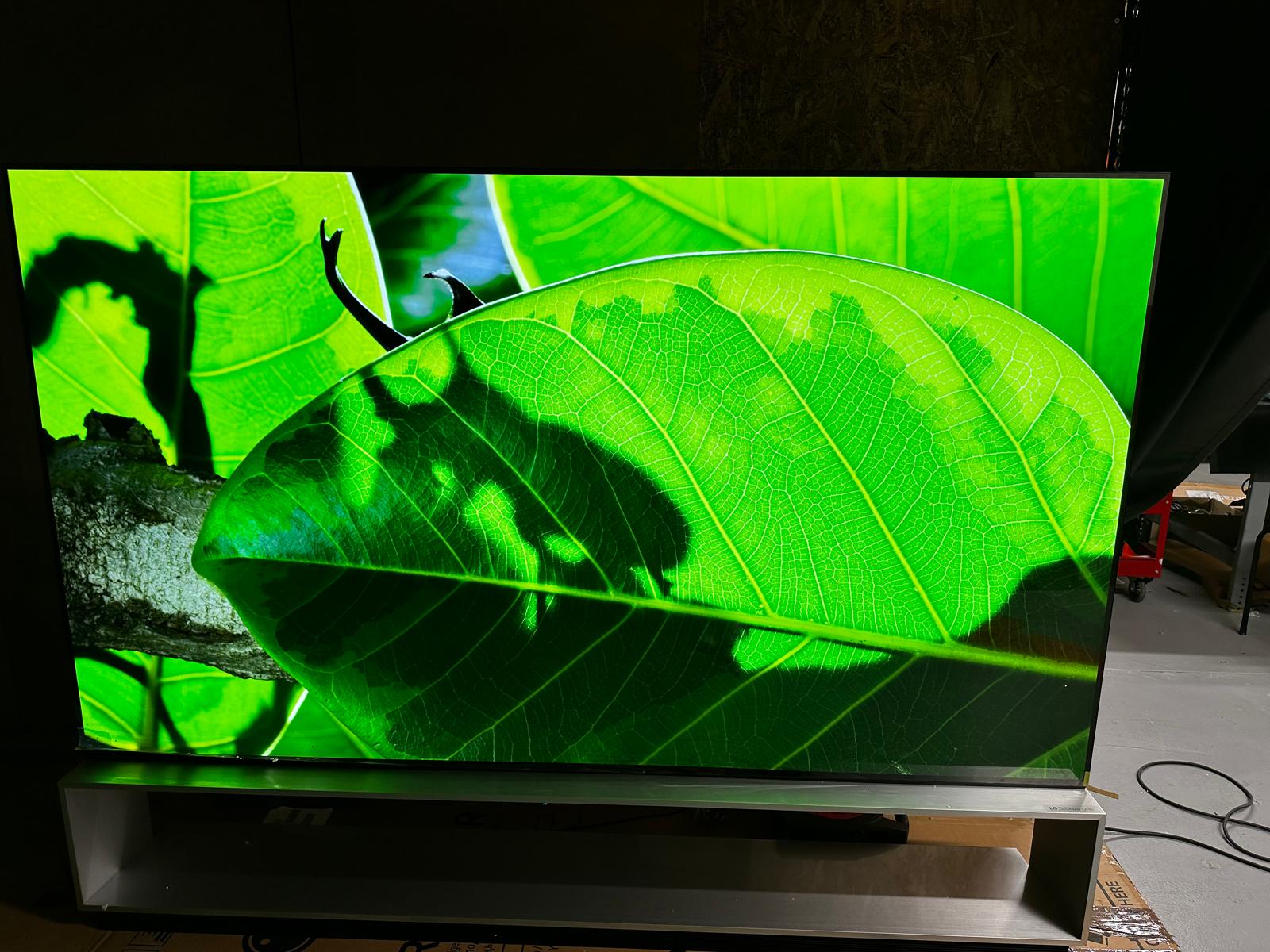 LG OLED88Z39LA 88" OLED Evo 8K Ultra HD HDR Smart TV Freeview Play Freesat - Image 16