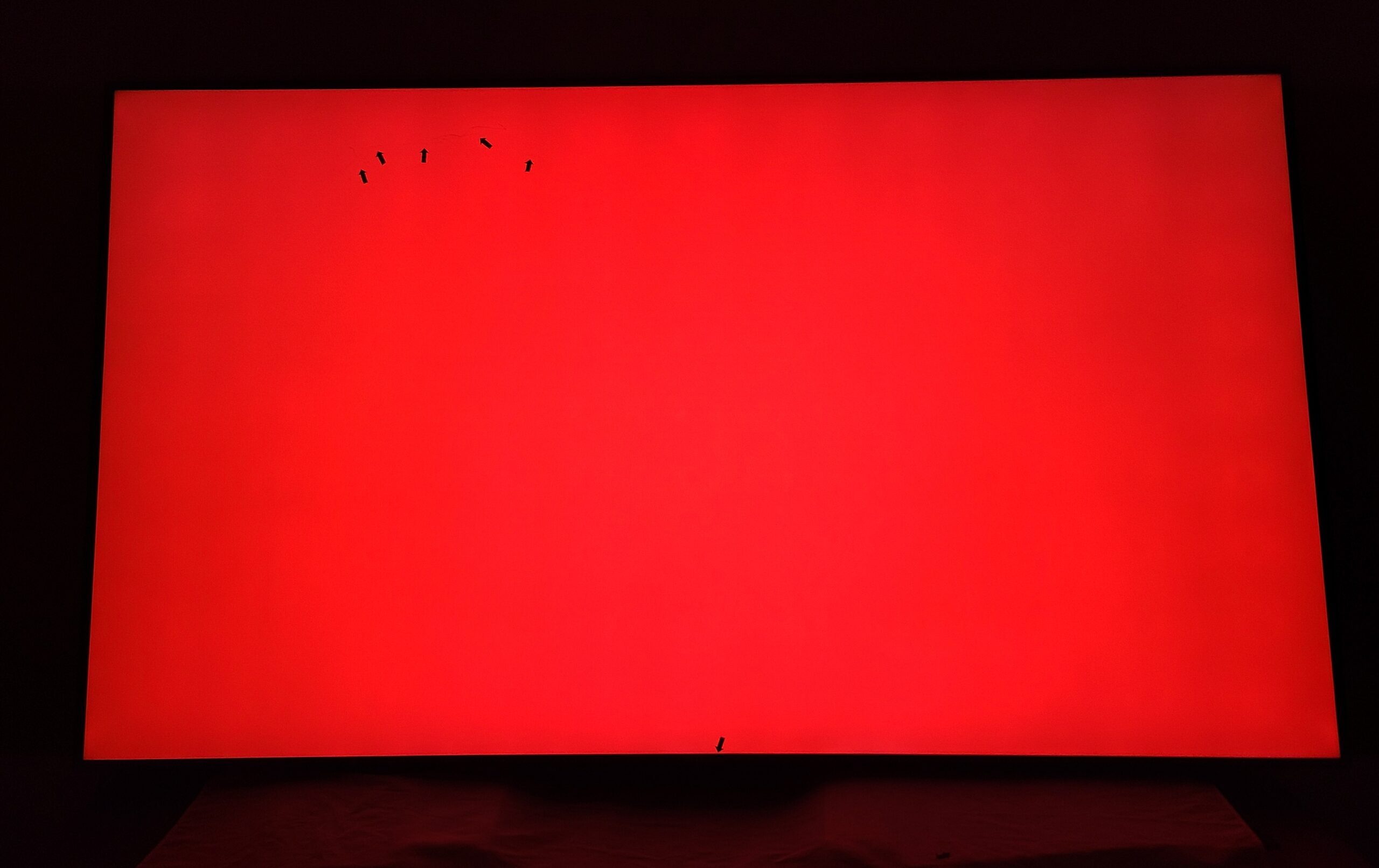 LG 86UL3J-B 86" Digital Signage with webOS / Scratch on Screen (1793) - Image 8
