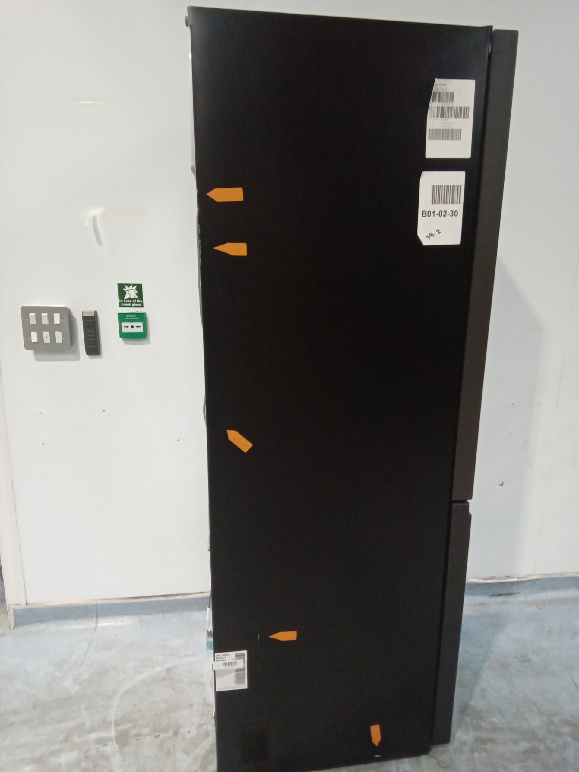 LG GBG7190CEV InstaView™ Fridge Freezer, Essence Black Steel (RF435) - Image 7