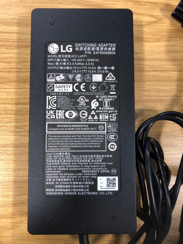 Genuine LG ACC-LATP1 19.5V 10.8A 210W Power Supply Adapter